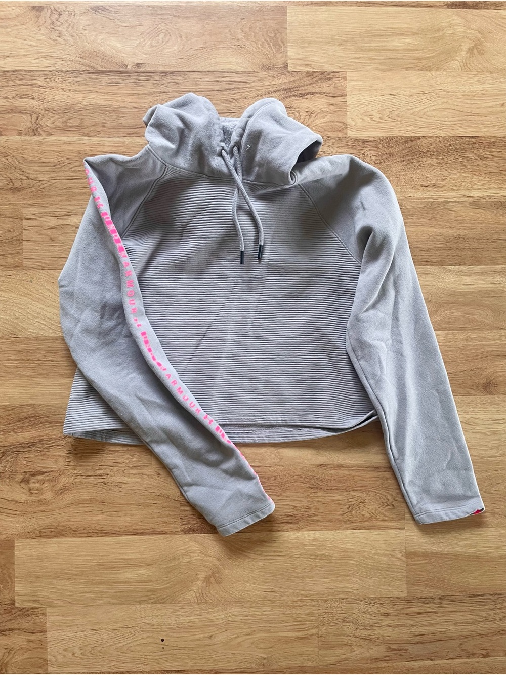 Underarmour Cropped Hoodie (XS)